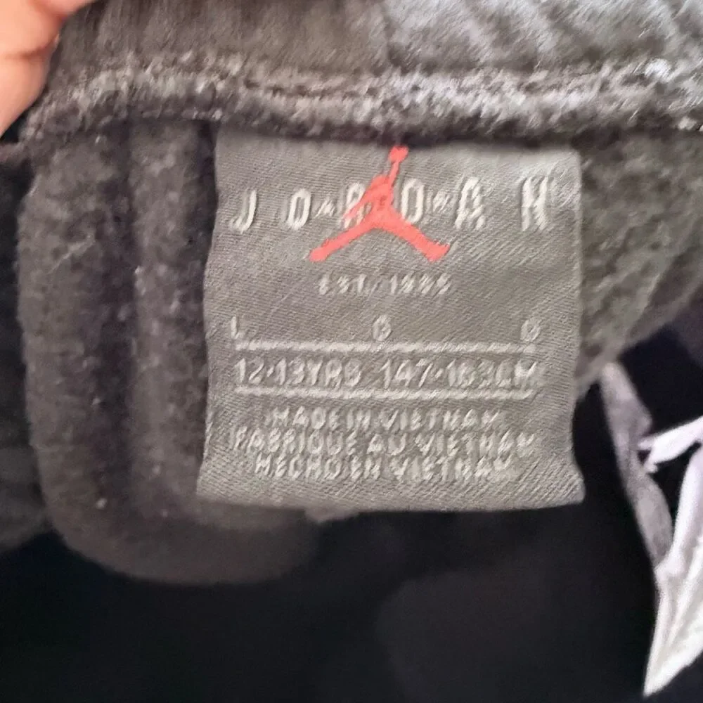 Jordan Kids Boys Large Black Sweatpants